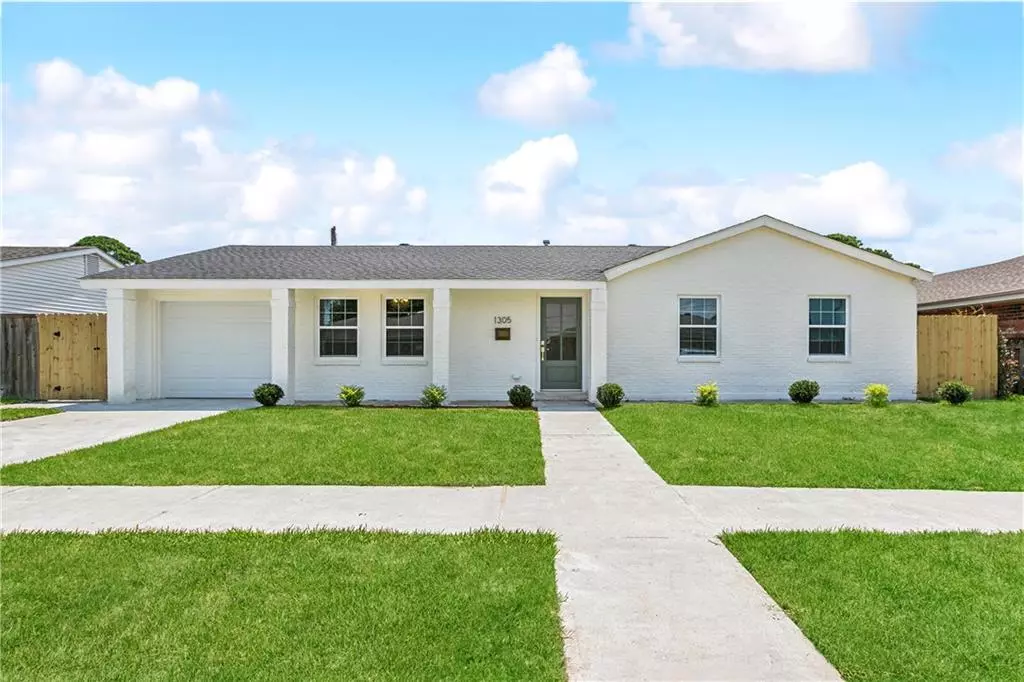 Metairie, LA 70001,1305 NEYREY DR