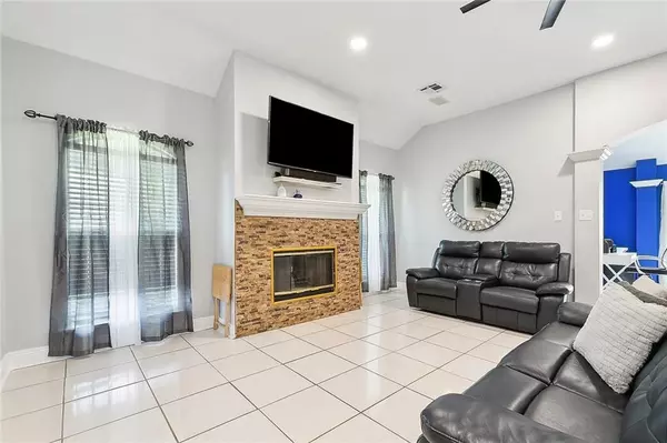 La Place, LA 70068,73 RIDGEWOOD DR