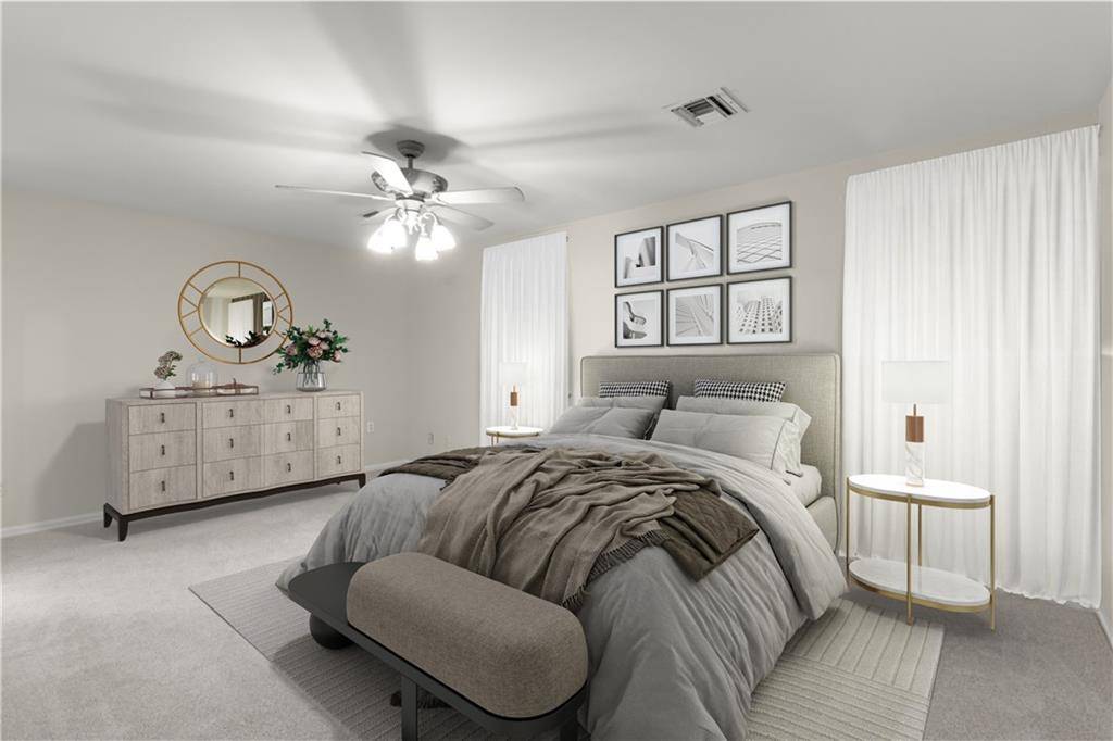 Metairie, LA 70003,5033 TARTAN DR