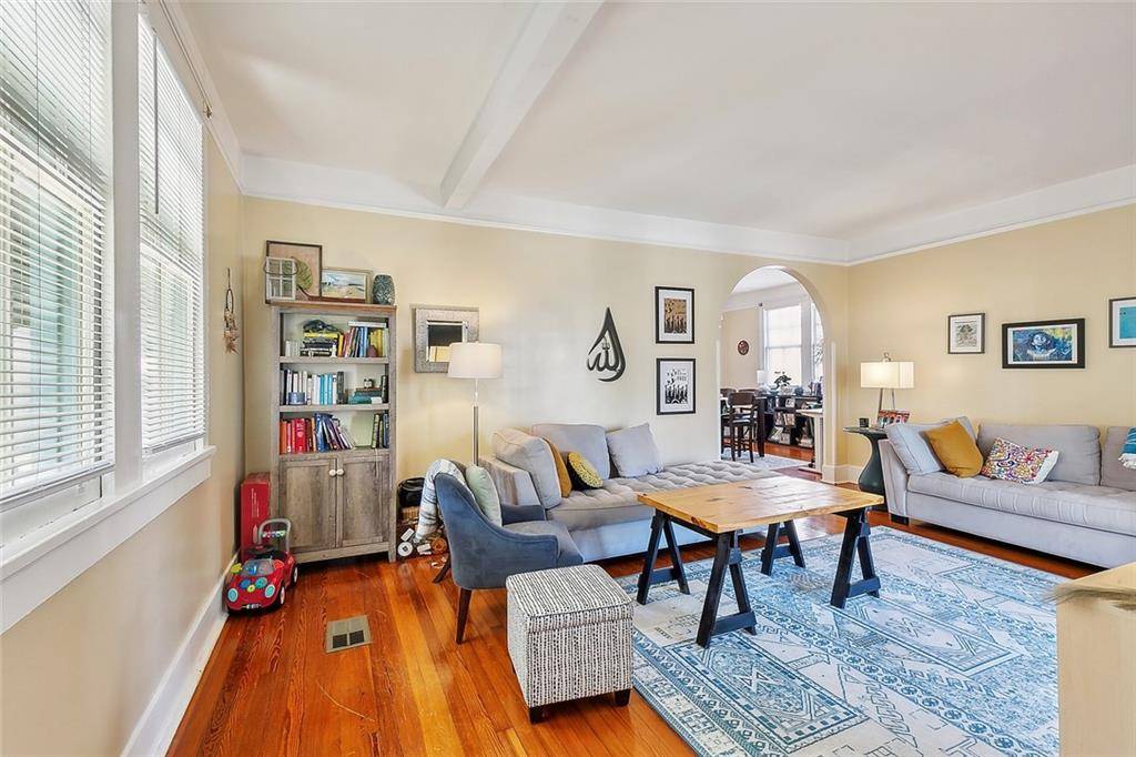 New Orleans, LA 70119,809 11 SOLOMON PL