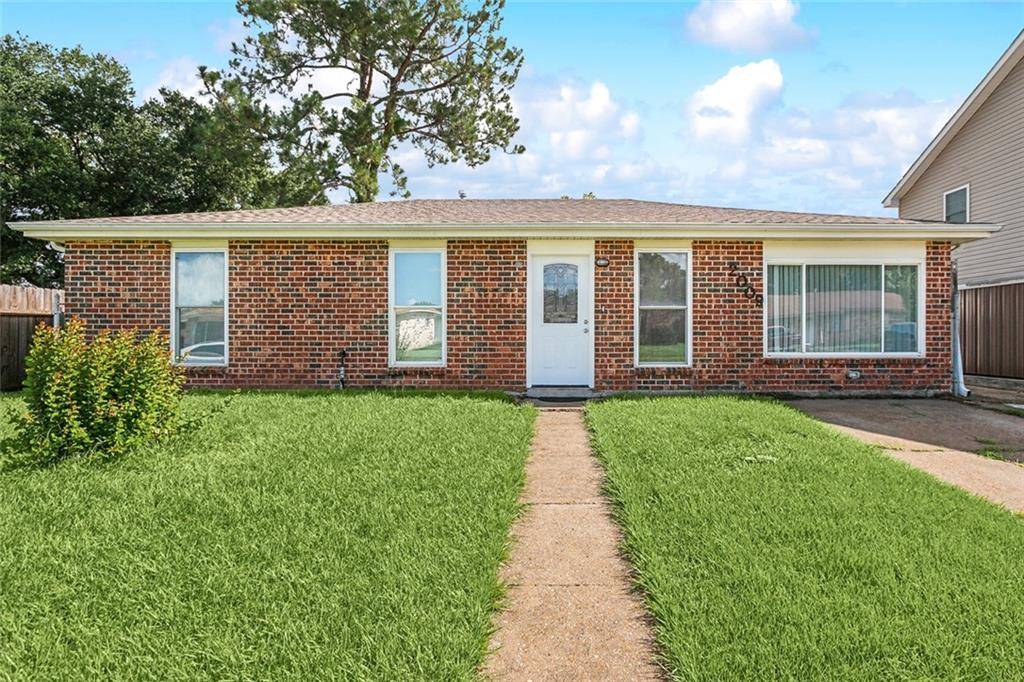 2009 REDBIRD DR, St Bernard, LA 70085