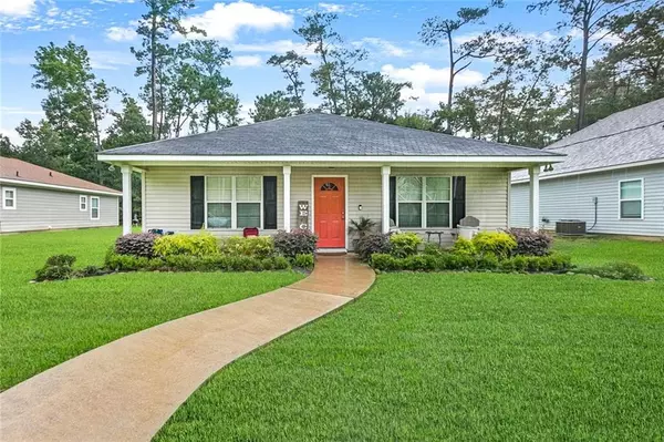 2511 DUPARD ST, Mandeville, LA 70448