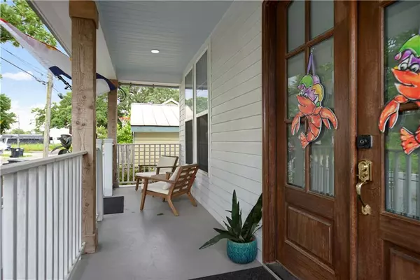 New Orleans, LA 70119,4718 CONTI ST
