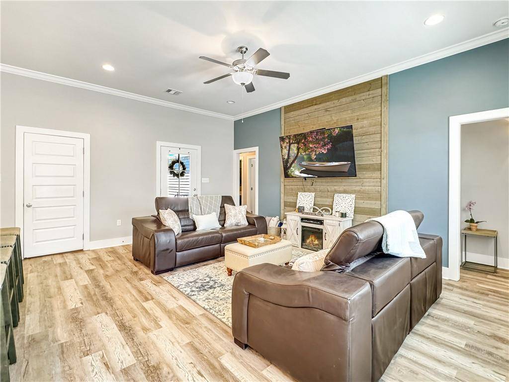 Slidell, LA 70460,34083 LONGLEAF LN