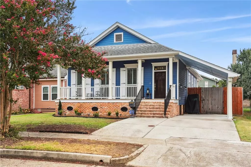 Metairie, LA 70005,355 PHOSPHOR AVE