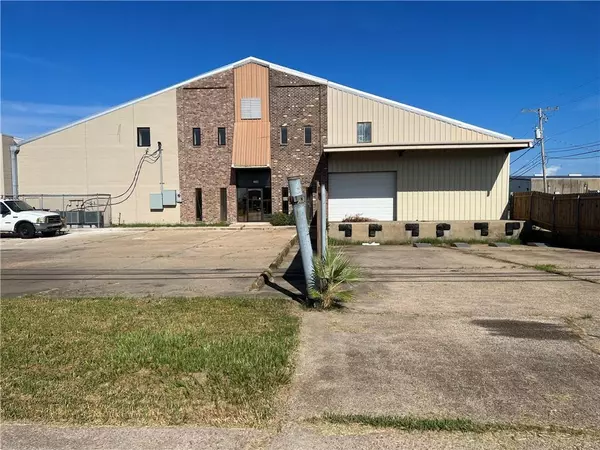 2744 LEXINGTON AVE, Kenner, LA 70062