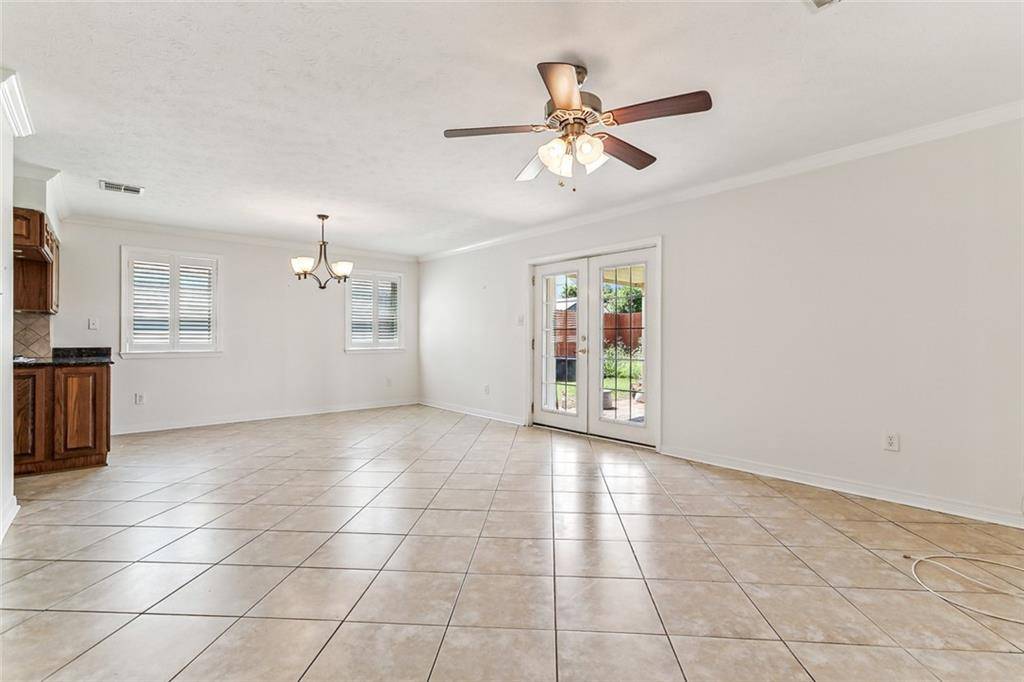 Kenner, LA 70065,21 ANJOU DR