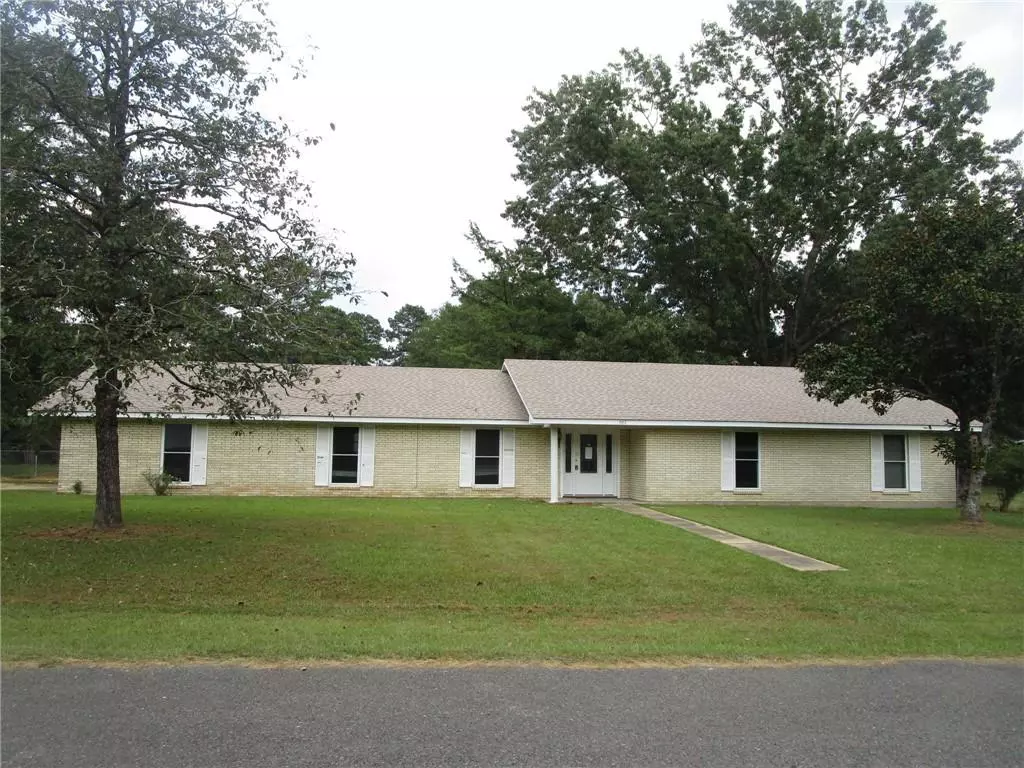 Pineville, LA 71360,303 HOLIDAY CIR