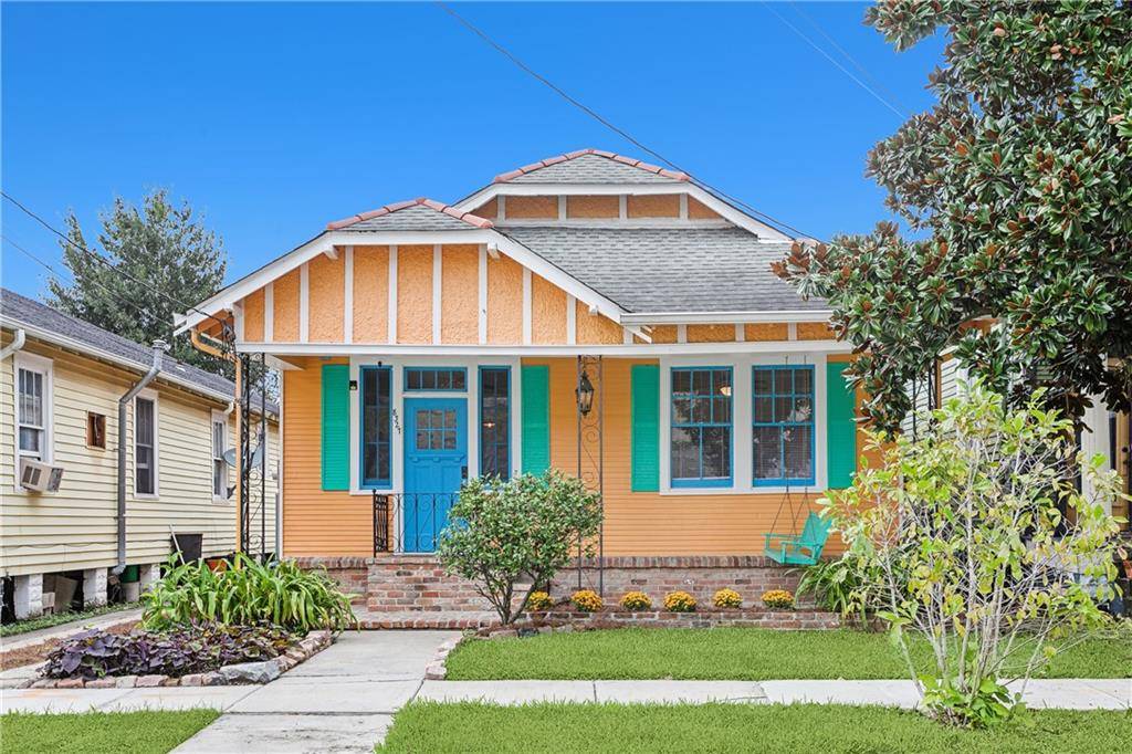 8327 APRICOT ST, New Orleans, LA 70118
