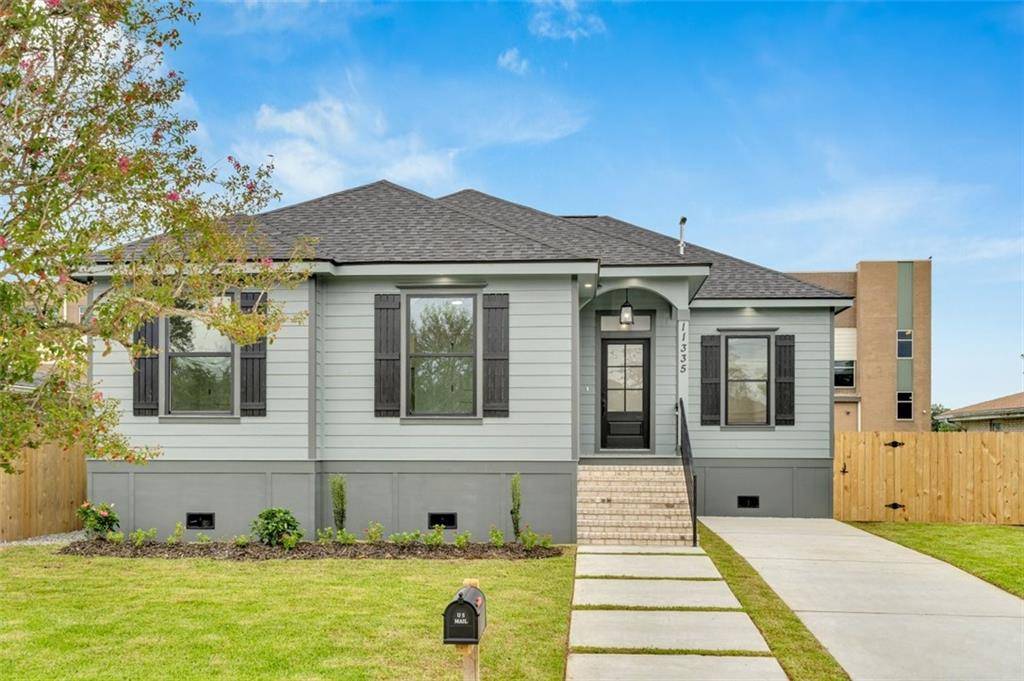 11335 PRENTISS AVE, New Orleans, LA 70128