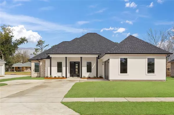 149 PLEASANT VALLEY DR, Des Allemands, LA 70030