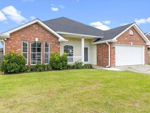 2743 BARK AVE,  Marrero,  LA 70072