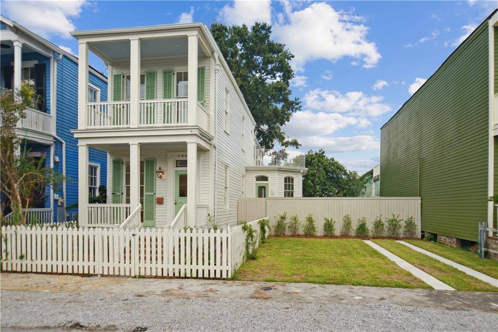 New Orleans, LA 70115,1009 PLEASANT ST