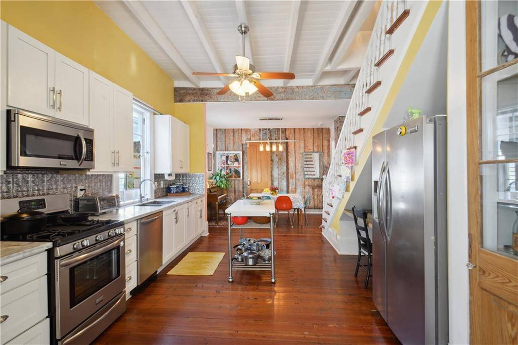 New Orleans, LA 70117,1031 CONGRESS ST