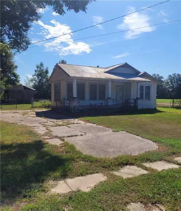 2561 REGARD ST, Mansura, LA 71350