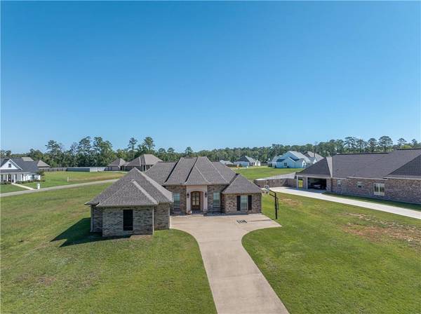 3407 KISATCHIE CIR, Woodworth, LA 71485