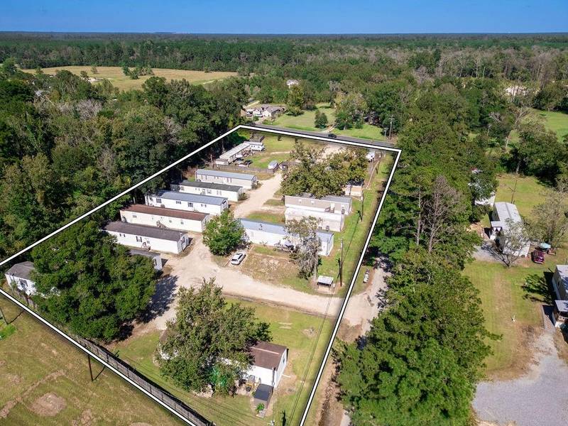 24715 WALKER SOUTH RD, Walker, LA 70785