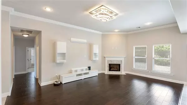 Marrero, LA 70072,2544 ALLYSON LN