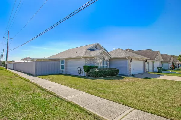 Marrero, LA 70072,2701 BAYOU ADOIS CT