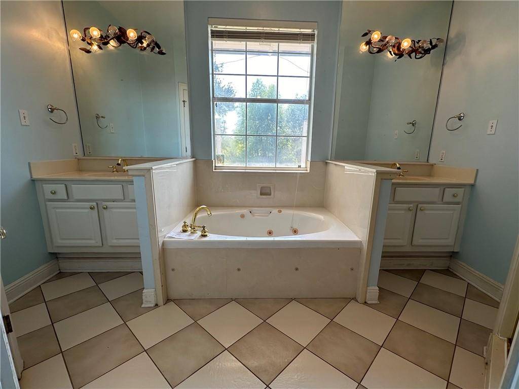 Belle Chasse, LA 70037,145 BEDFORD CT