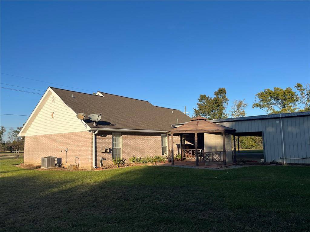 Mansura, LA 71350,224 JESSICA ST