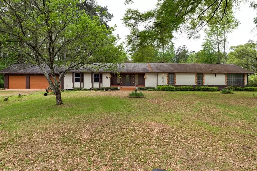 251 GENE MESSER RD, Forest Hill, LA 71430