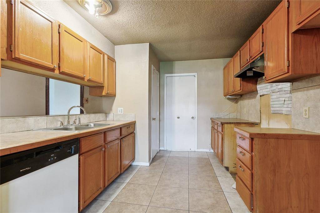 Harvey, LA 70058,3804 CHRISWOOD LN