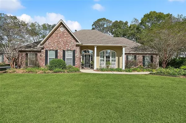 128 CHANTILLY LOOP, Pearl River, LA 70452