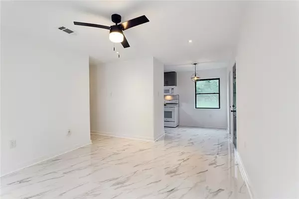 Waggaman, LA 70094,216 AZALEA DR