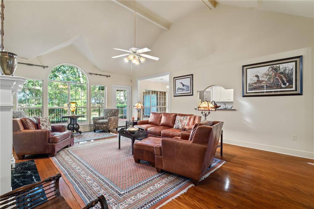 Mandeville, LA 70471,126 BLUE HERON DR
