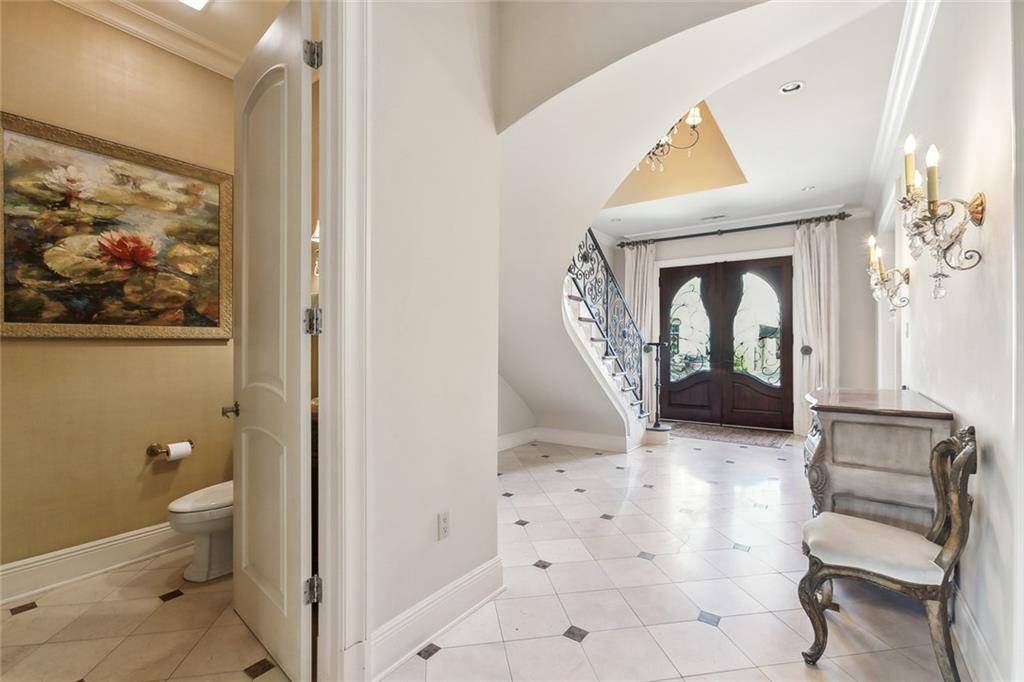 New Orleans, LA 70124,6 NEW BASIN WAY