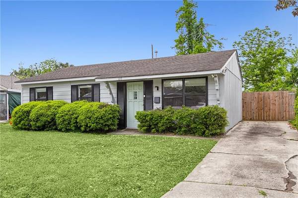 137 BLANCHE DR, Avondale, LA 70094