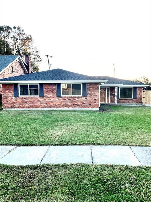 14 DERBES DR, Gretna, LA 70053