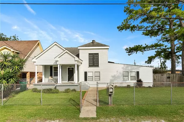845 CARMADELLE ST, Marrero, LA 70072