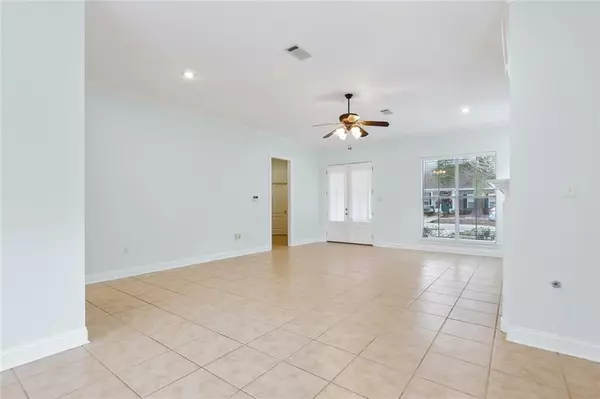 Covington, LA 70435,238 COTTAGE GREEN LN