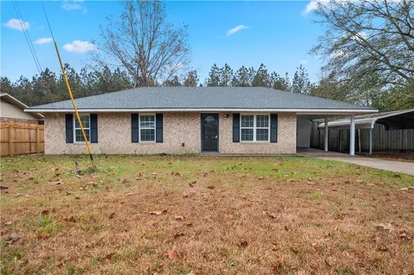 225 SPENCER DR, Pineville, LA 71360