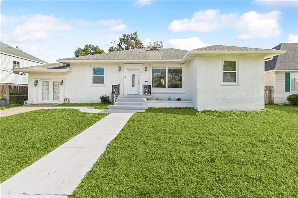 5217 CHAMBERLAIN DR, New Orleans, LA 70122