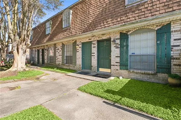 3009 9TH ST #B, Metairie, LA 70002
