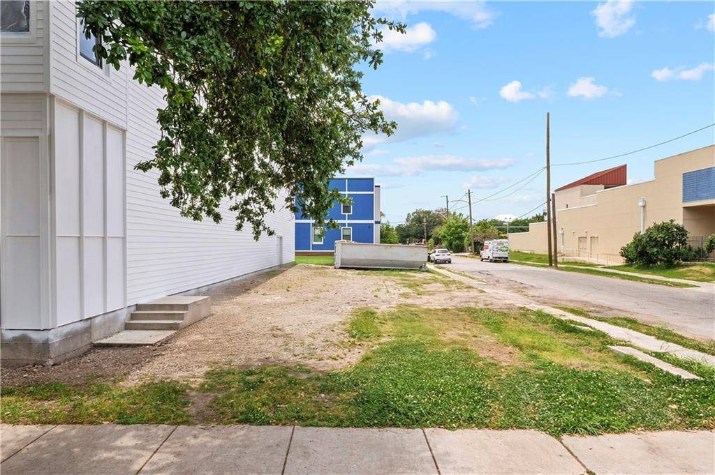 1938 LOUISIANA AVE, New Orleans, LA 70115