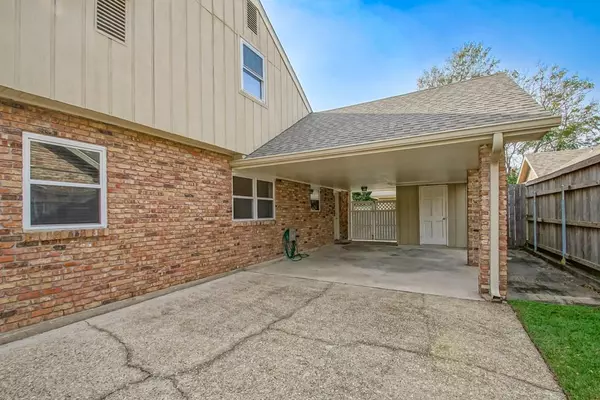 Harahan, LA 70123,2 ERIN CT