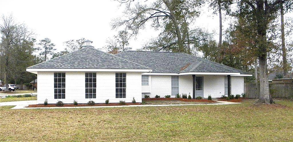 1738 MILL GARDENS DR, Ponchatoula, LA 70454