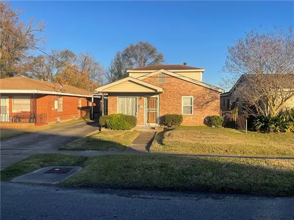 Marrero, LA 70072,1677 PLAZA DR