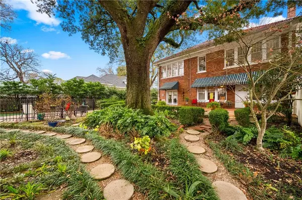 Alexandria, LA 71301,1880 WHITE ST