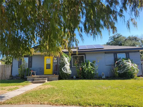 7825 VANDERKLOOT AVE, New Orleans, LA 70127