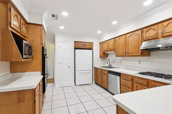 Metairie, LA 70001,4608 ARGONNE ST