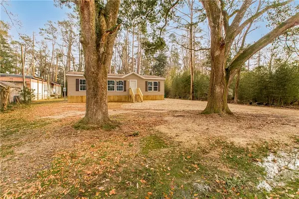 Springfield, LA 70462,25136 EAST ST