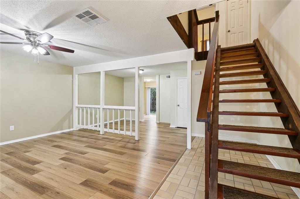 Gretna, LA 70056,2440 OXFORD PL