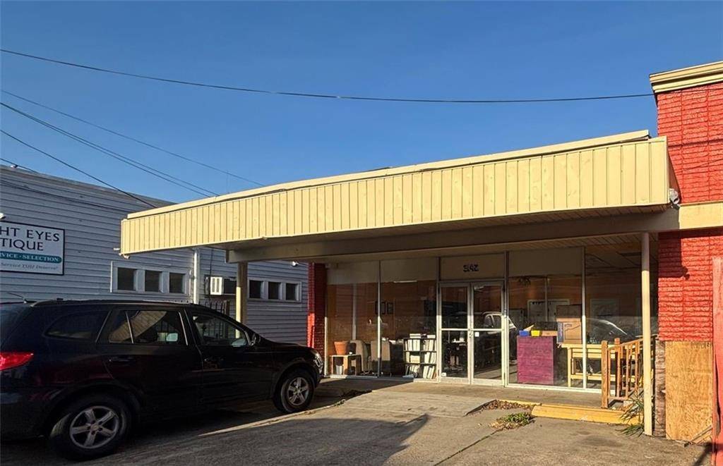 3142 CALHOUN ST, New Orleans, LA 70125