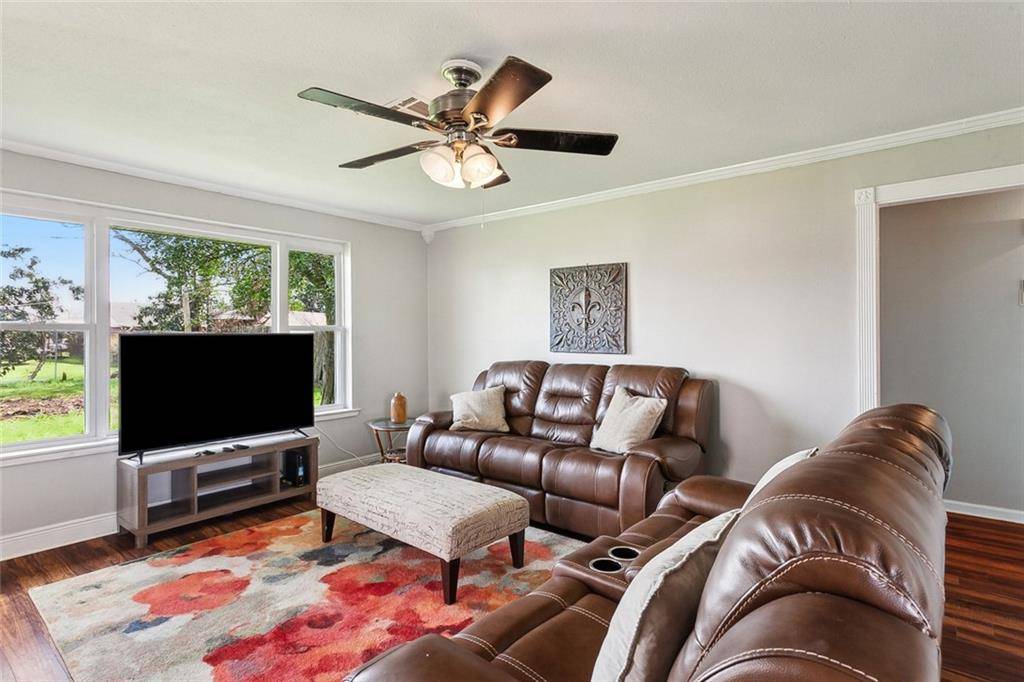 Kenner, LA 70062,2414 KANSAS AVE