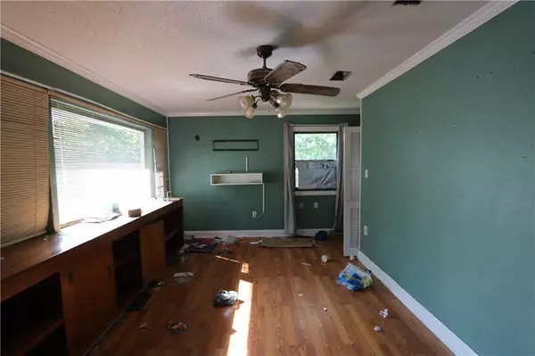 Marrero, LA 70072,5276 ORLEANS WAY